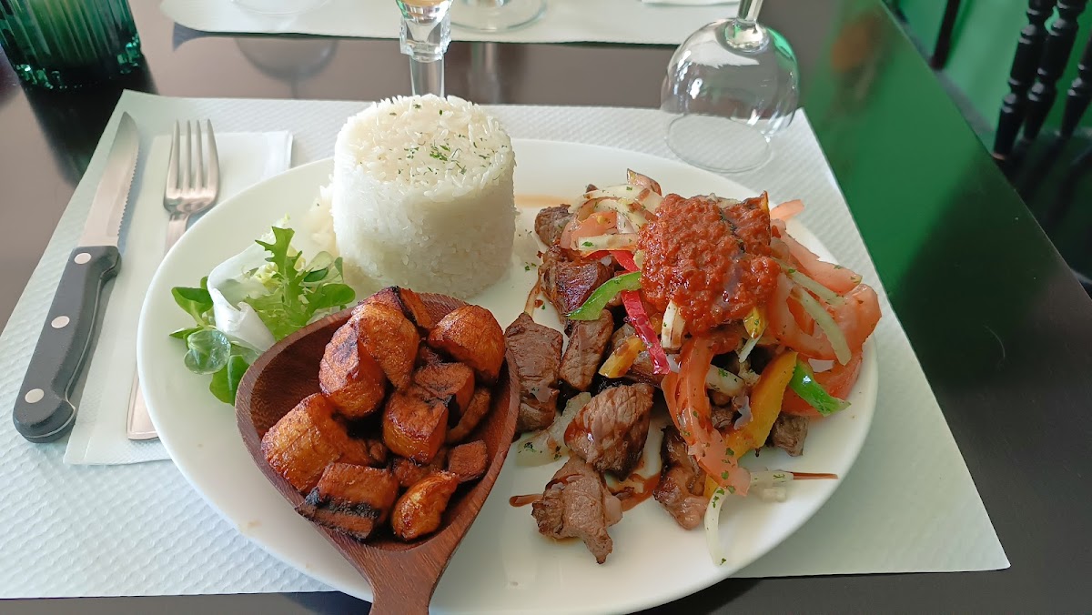 Samanke Lounge Photo 3