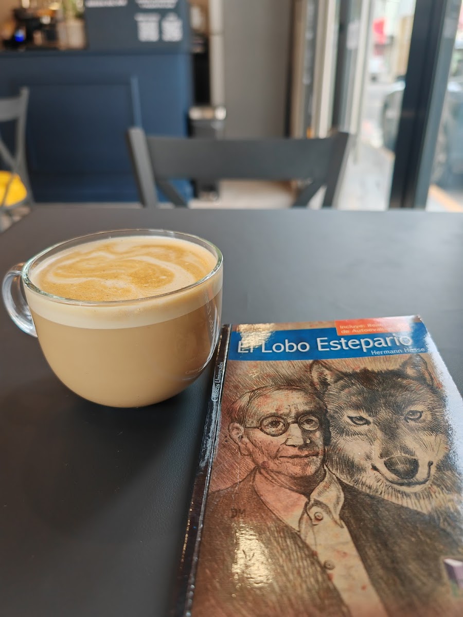 Lienzo Coffee Shop Photo 7