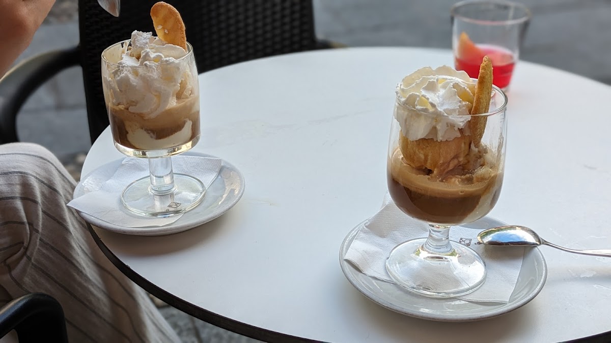 Gellateria Ice Cream Shop, cafe’ Bar Photo 8