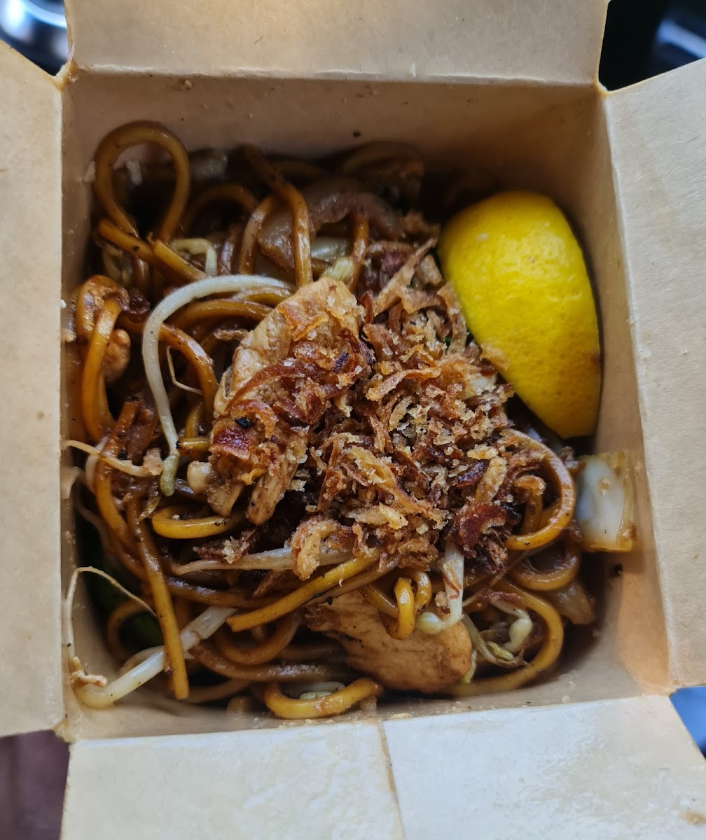 Newton Cafe & Noodle Bar Photo 9