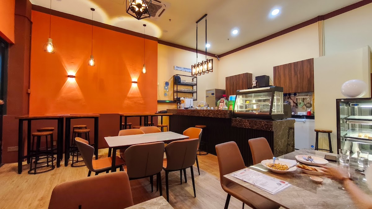 Fusion Bites Cafe Photo 7