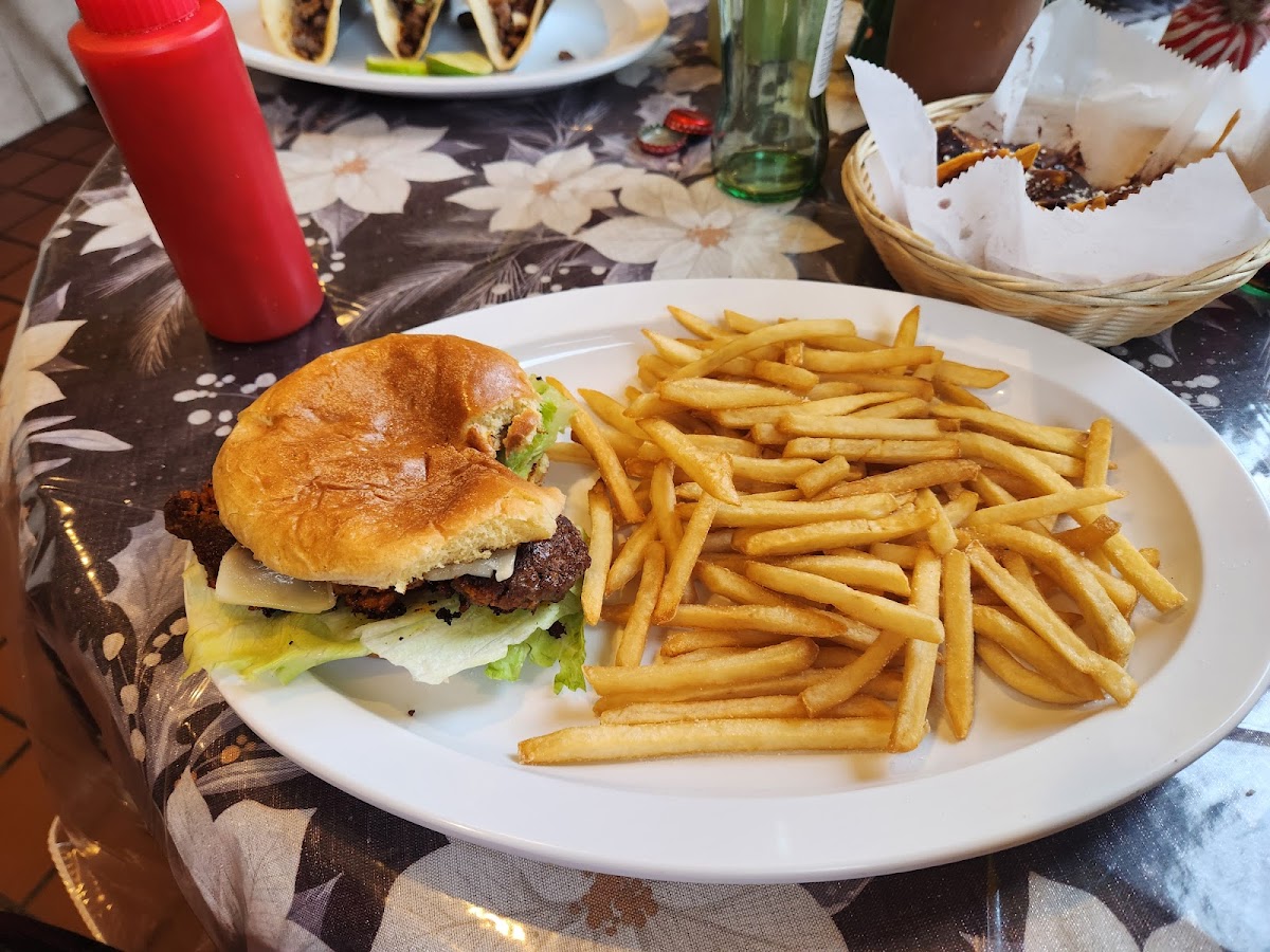 Crazy Tacos And Burgers Photo 8