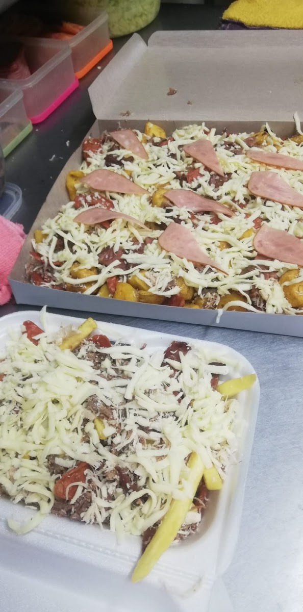Nando's Pizzas Salchipizzas Photo 4