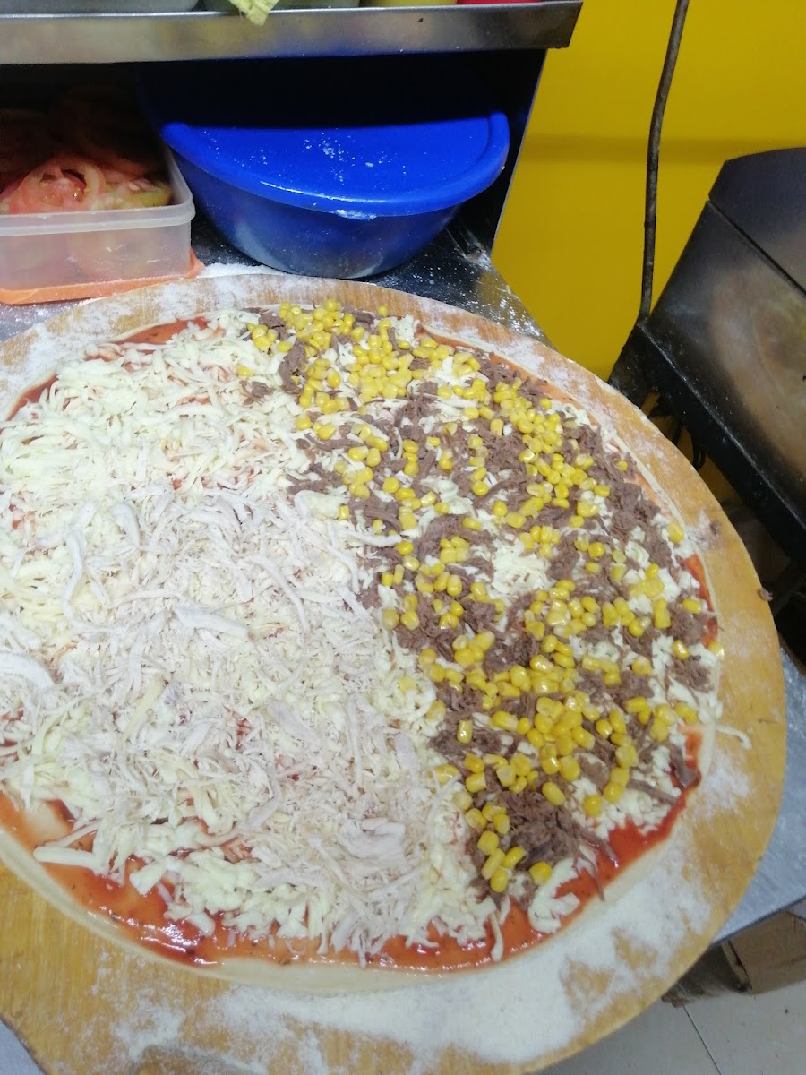 Nando's Pizzas Salchipizzas Photo 8