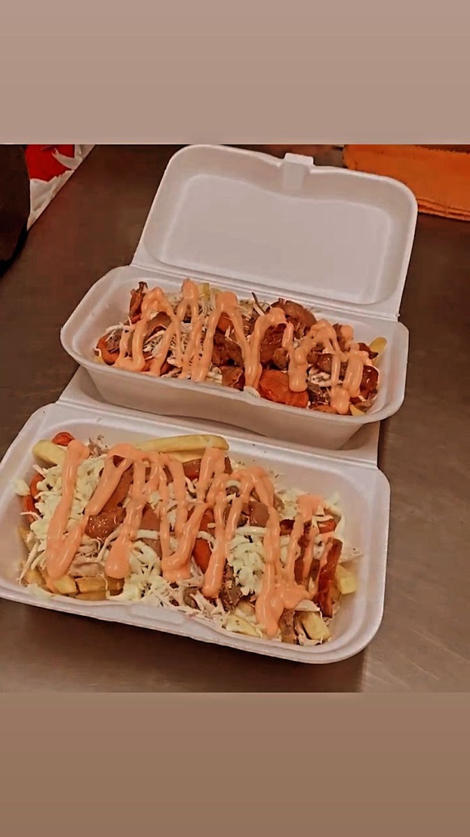 Nando's Pizzas Salchipizzas Photo 9