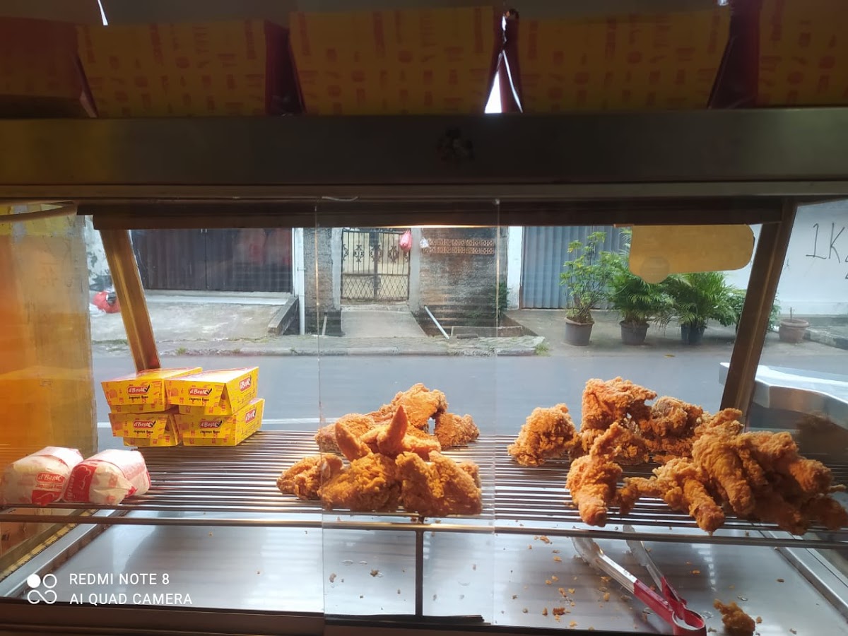 d'BestO Chicken & Burger Photo 2