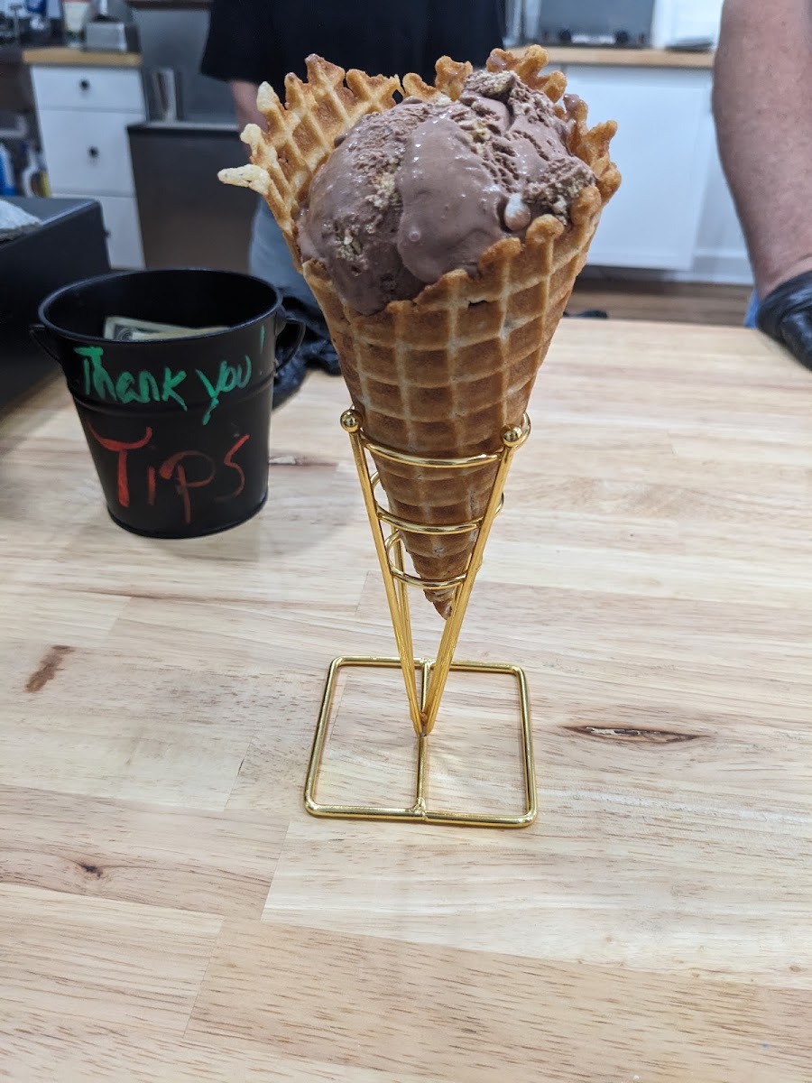 Sweet D's Ice Cream Photo 3
