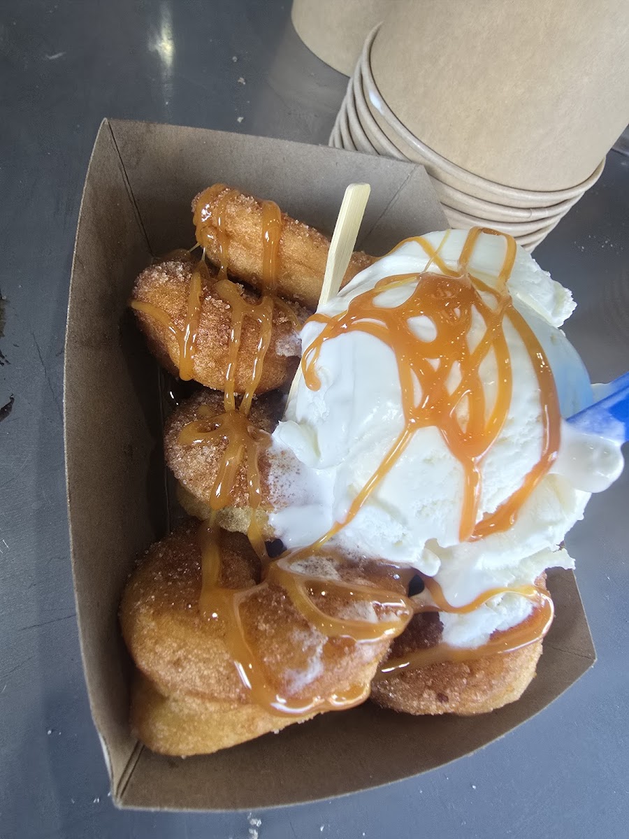 Sweet D's Ice Cream Photo 9