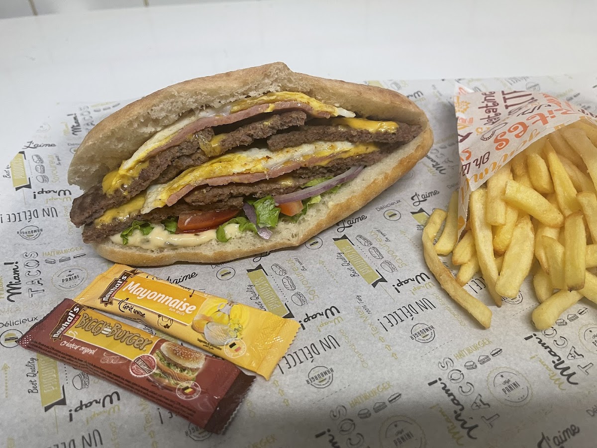 CROUSTY Burger Photo 4
