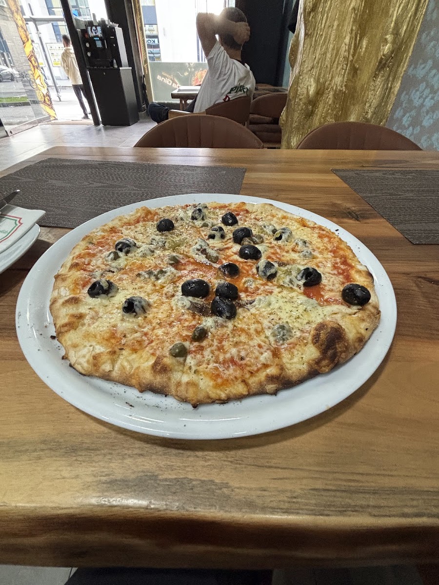 PIZZERIA DA GINA MüLHEIM AN DER RUHR Photo 2