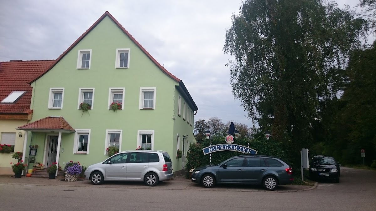 Zum grünen Wald Photo 2