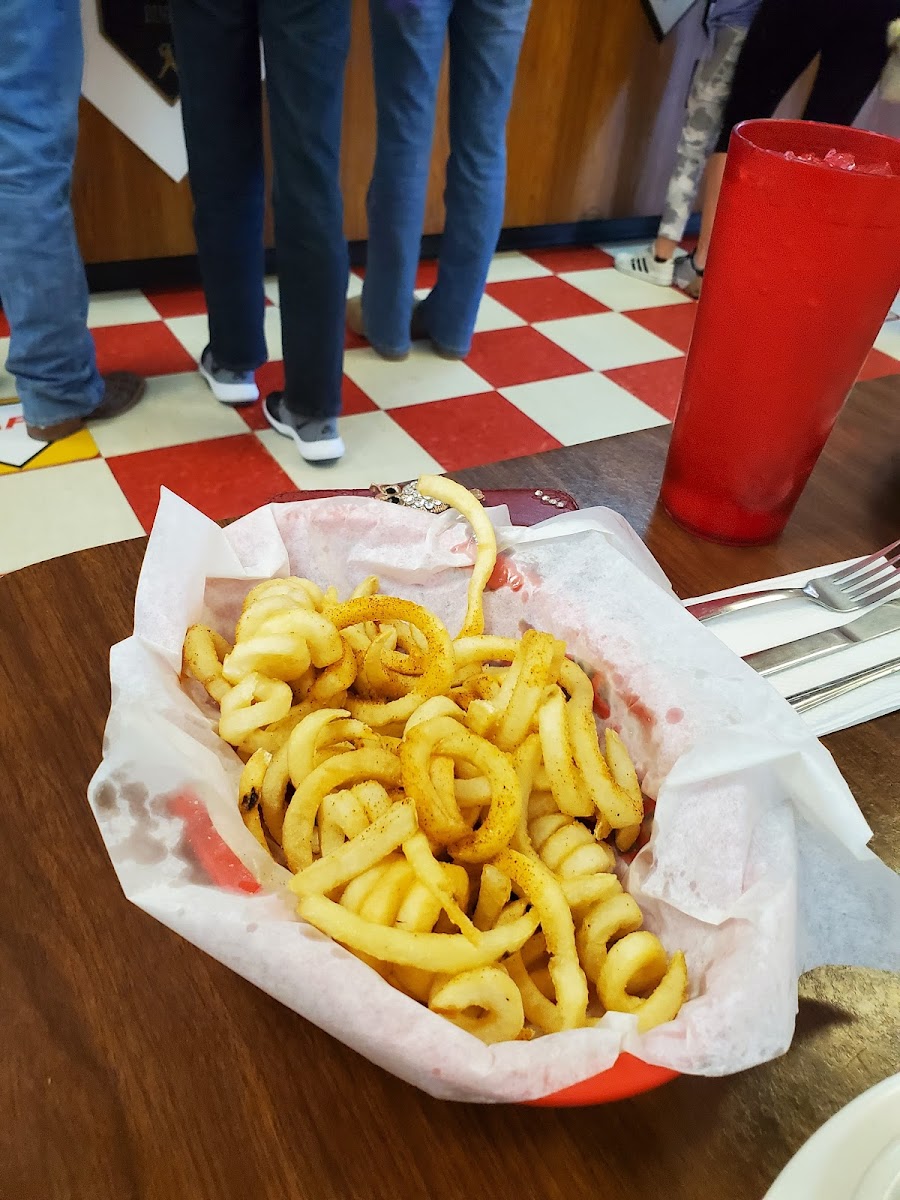 Home Plate Diner Photo 5