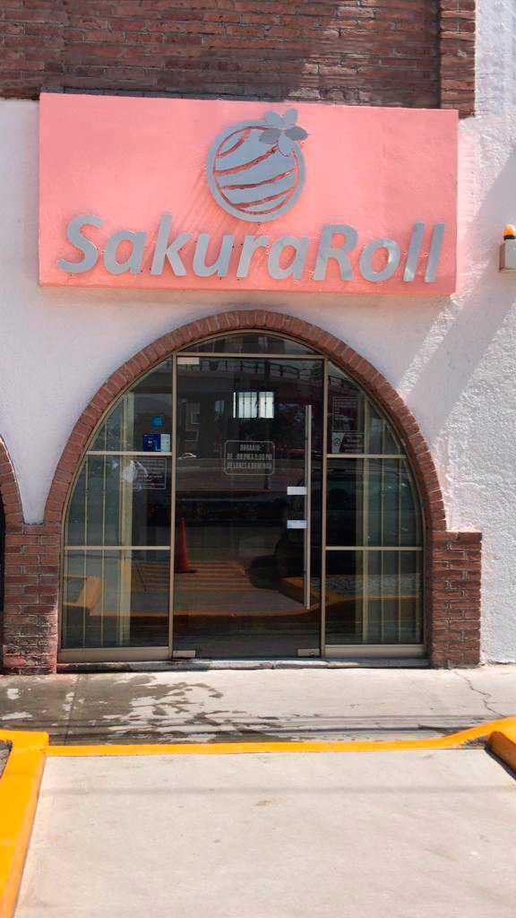 Sakura Roll Bicentenario