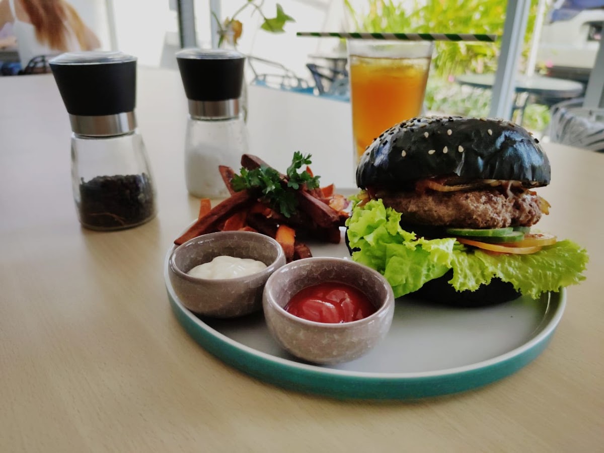 The Bustle Cafe Photo 5
