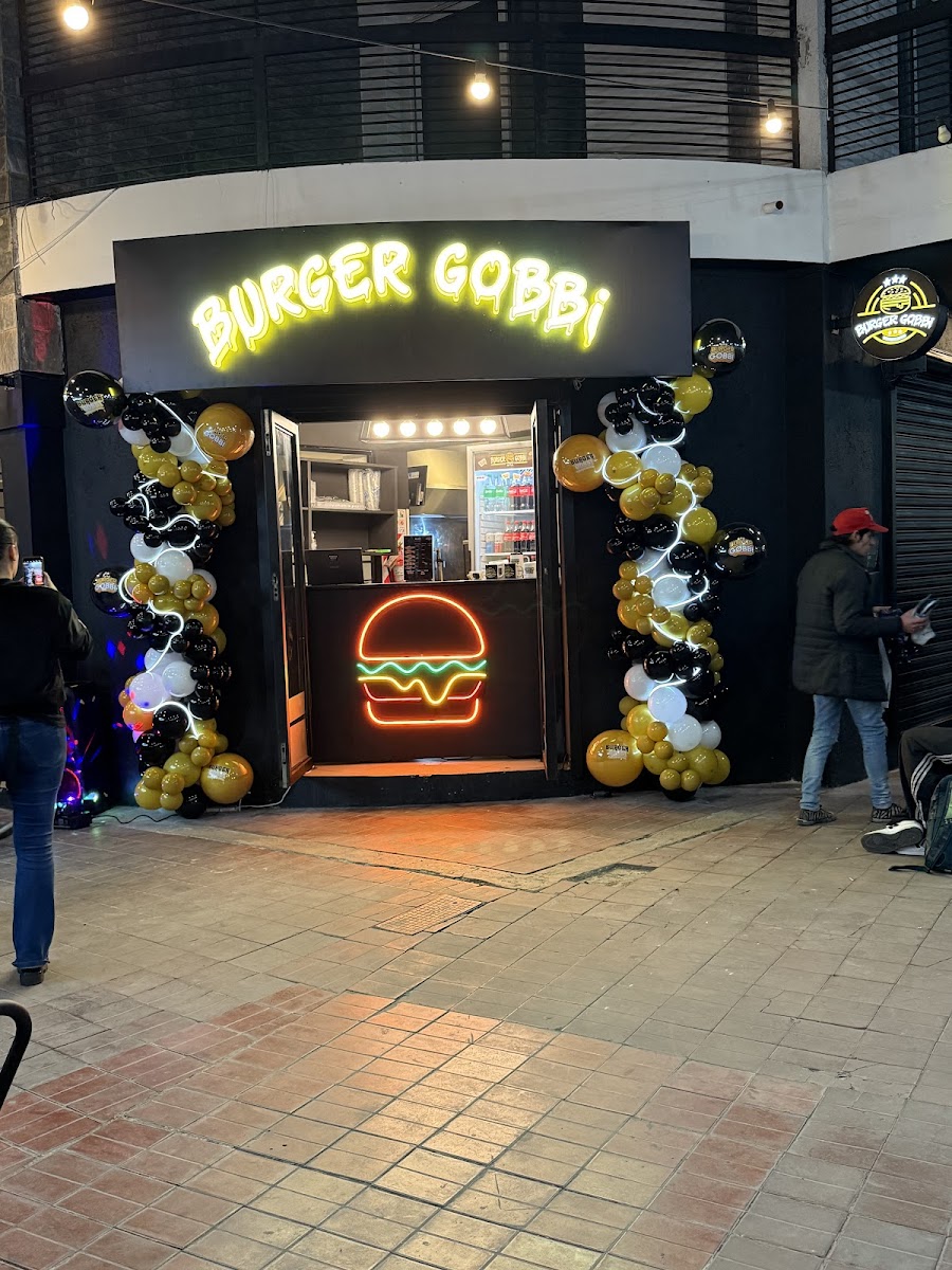 Burger Gobbi Av. San Martín Photo 9