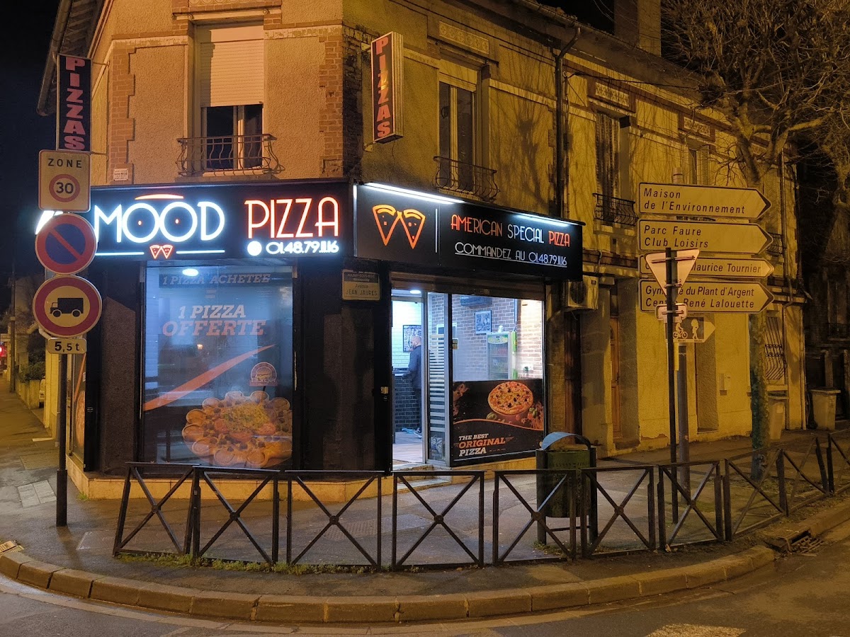 Stadium Pizza