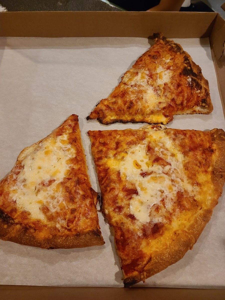 Christos' Pizza and Pasta Photo 7