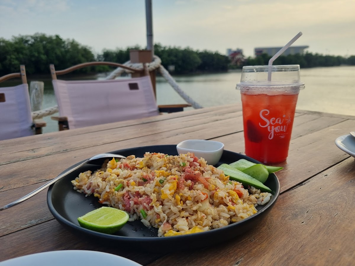 Seayou Café & Bar Photo 6