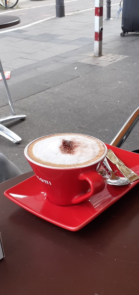 Eiscafe Gelateria Flori Photo 6