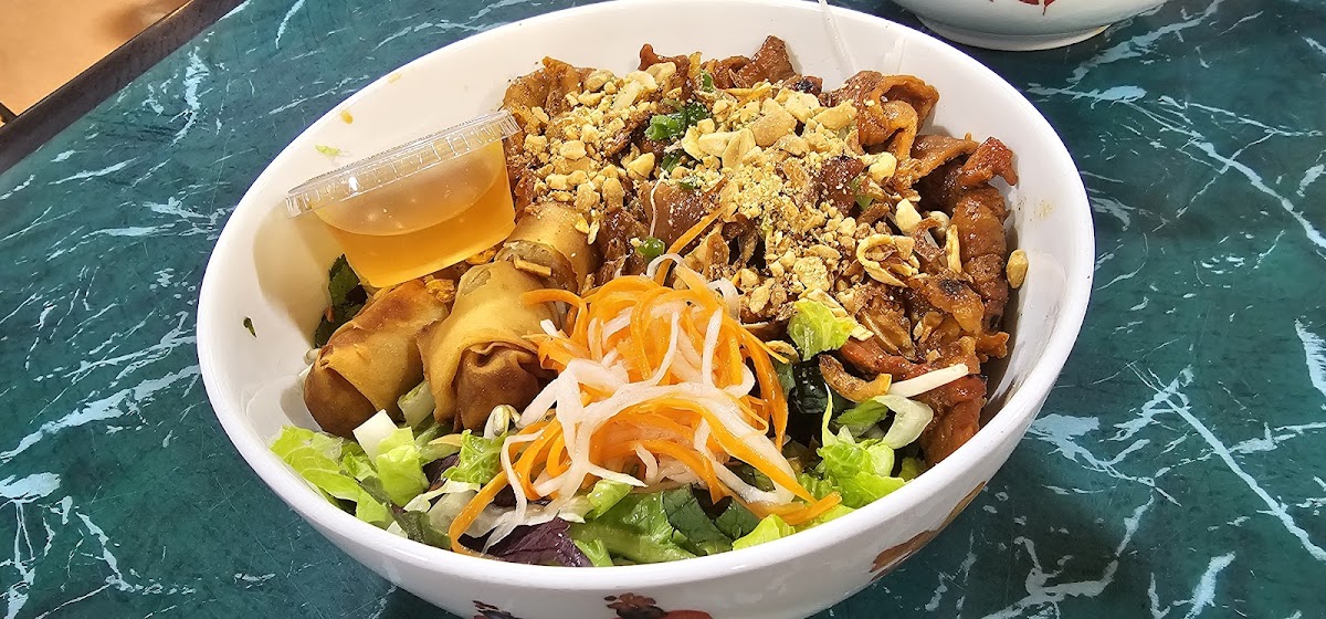 Pho Tai Photo 3