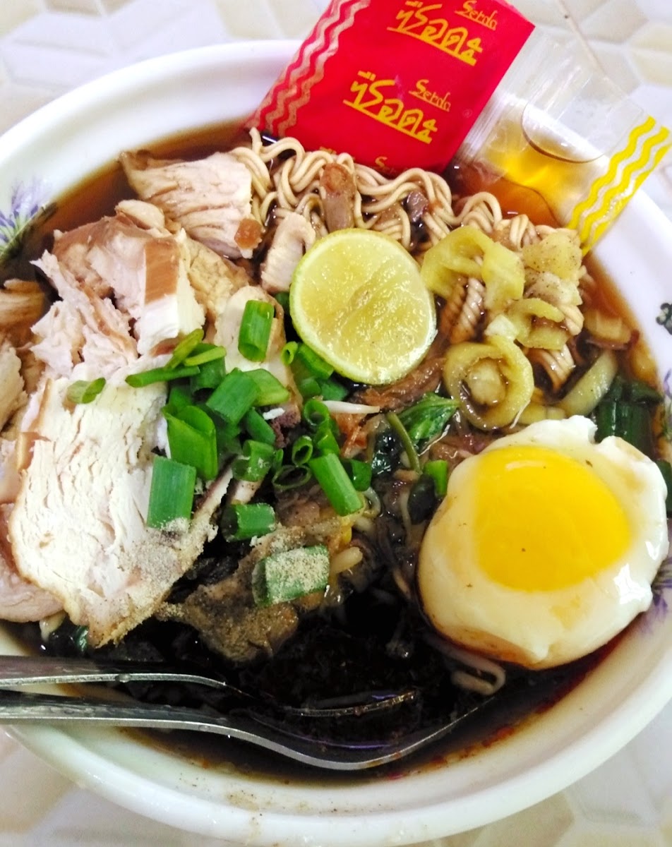 Mee Celup Pak Mat Hitam