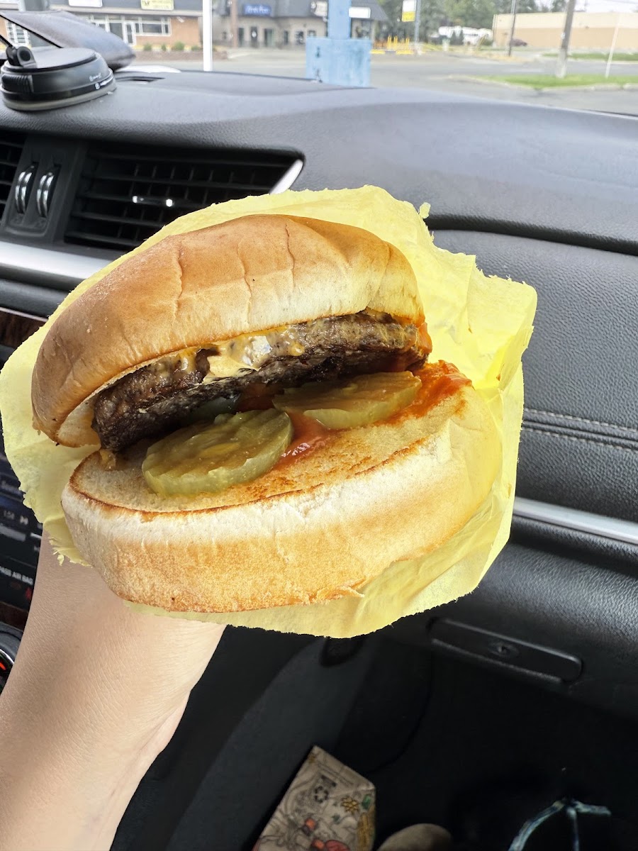 Zip's Drive in Photo 3