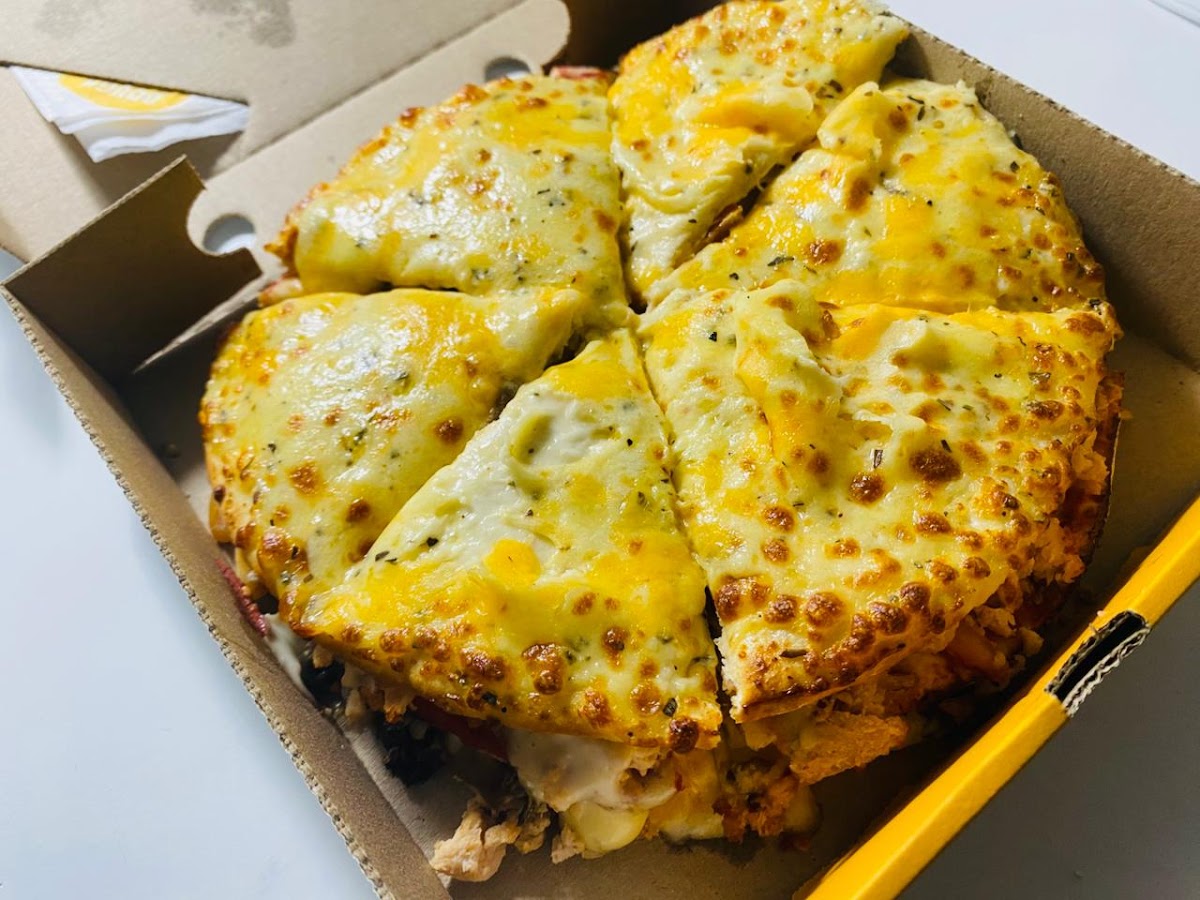 Alice Debonairs