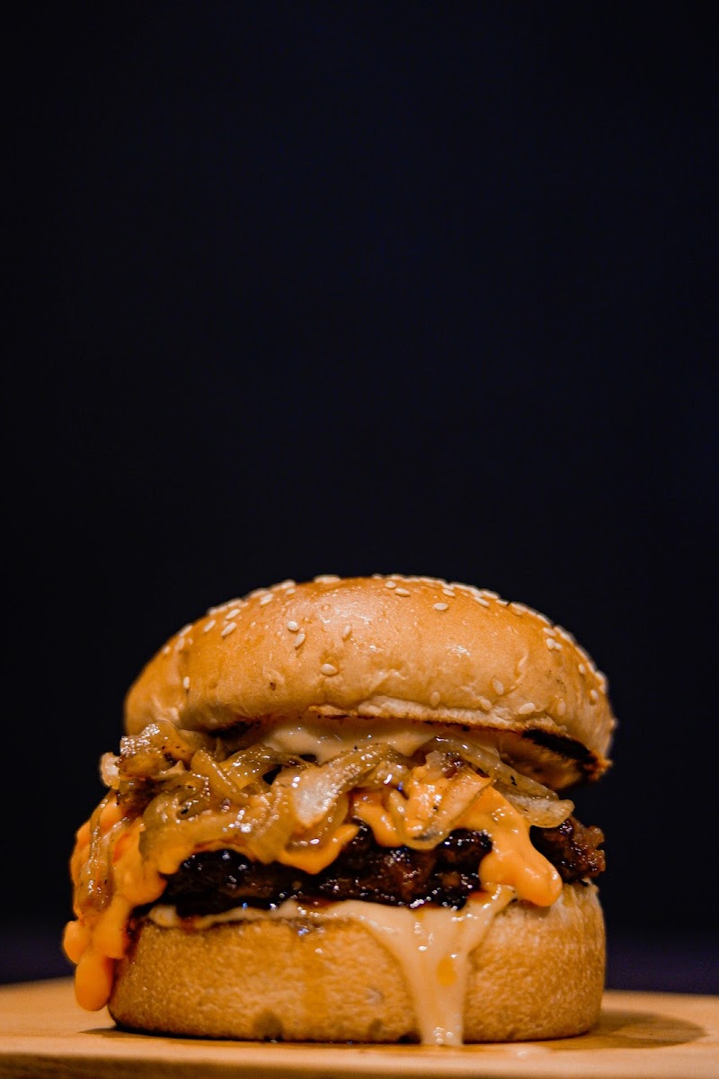 Diorama Coffee & Burger Bar Photo 3