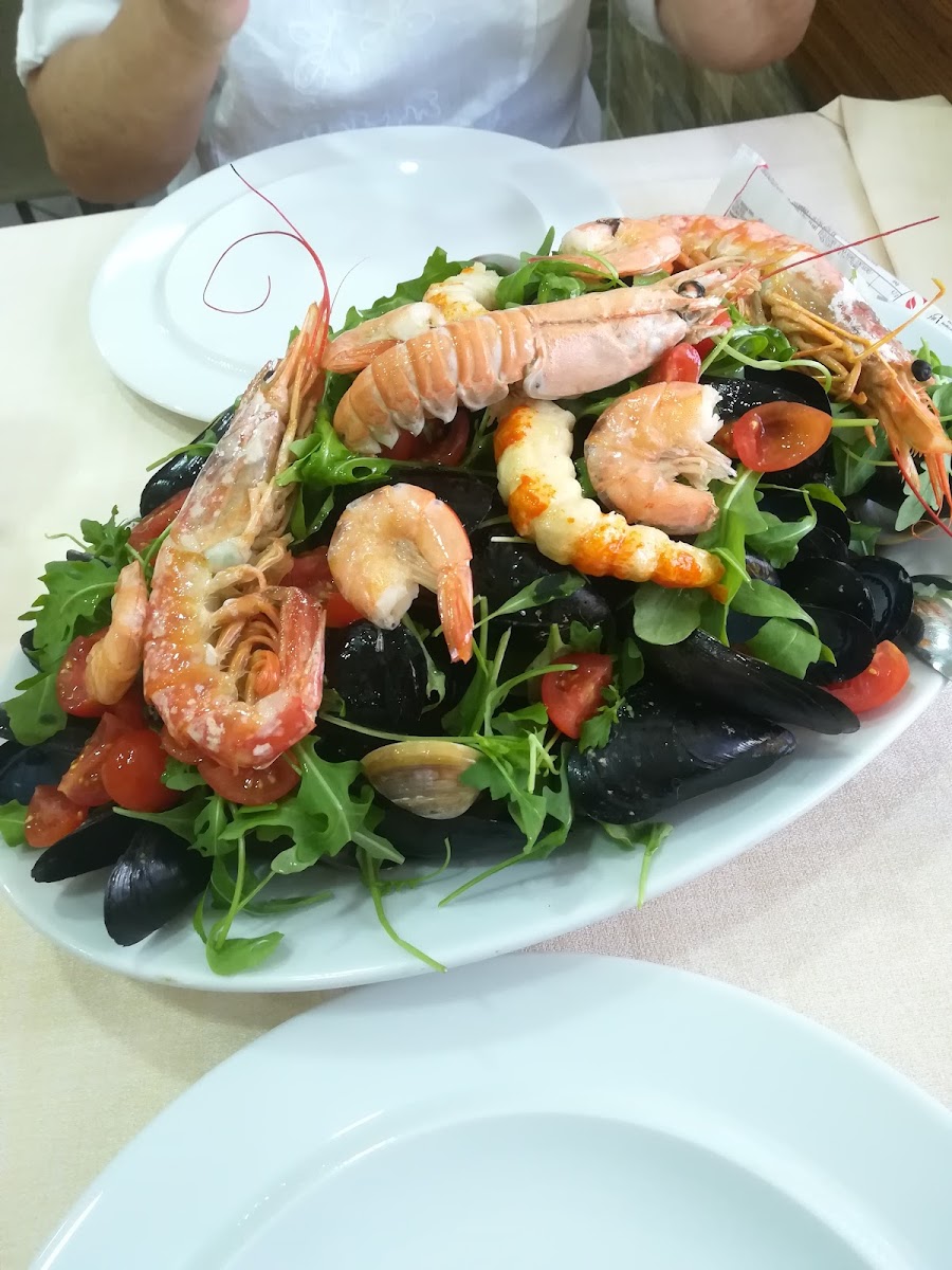 La Gazzella Pizzeria & Steakhouse Photo 8