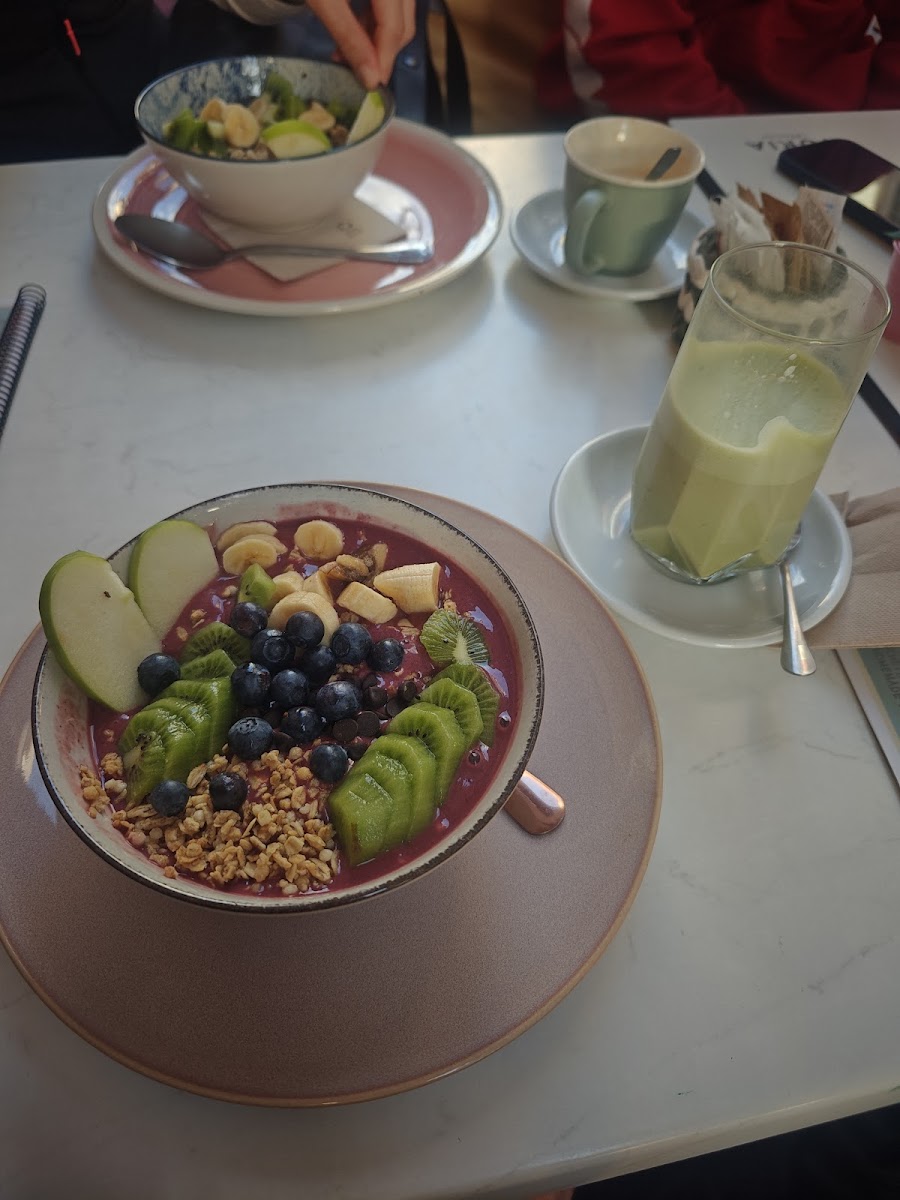 CARPE DIEM BRUNCH BAR Photo 5