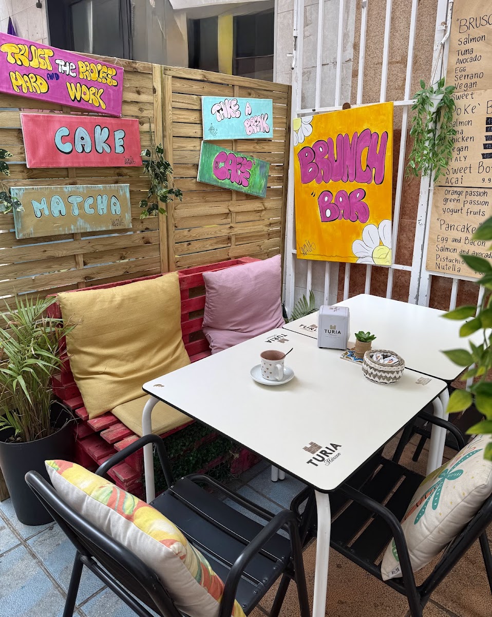 CARPE DIEM BRUNCH BAR Photo 7