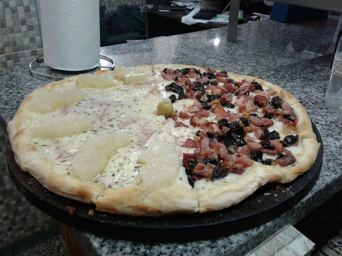 Pizzería Celeste en Coghlan Photo 10