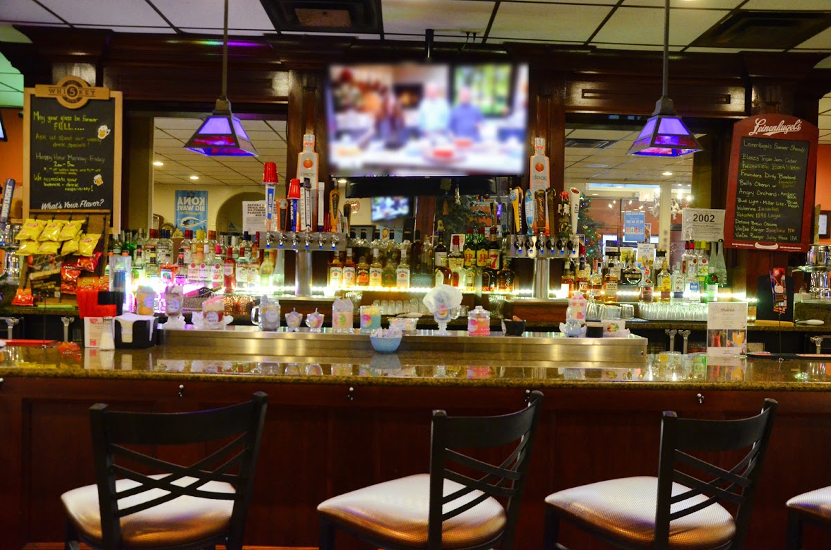 Fawzi's Sports Bar & Grill