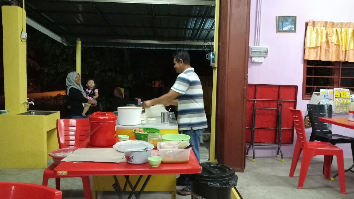 Din Pakcu Roti Canai