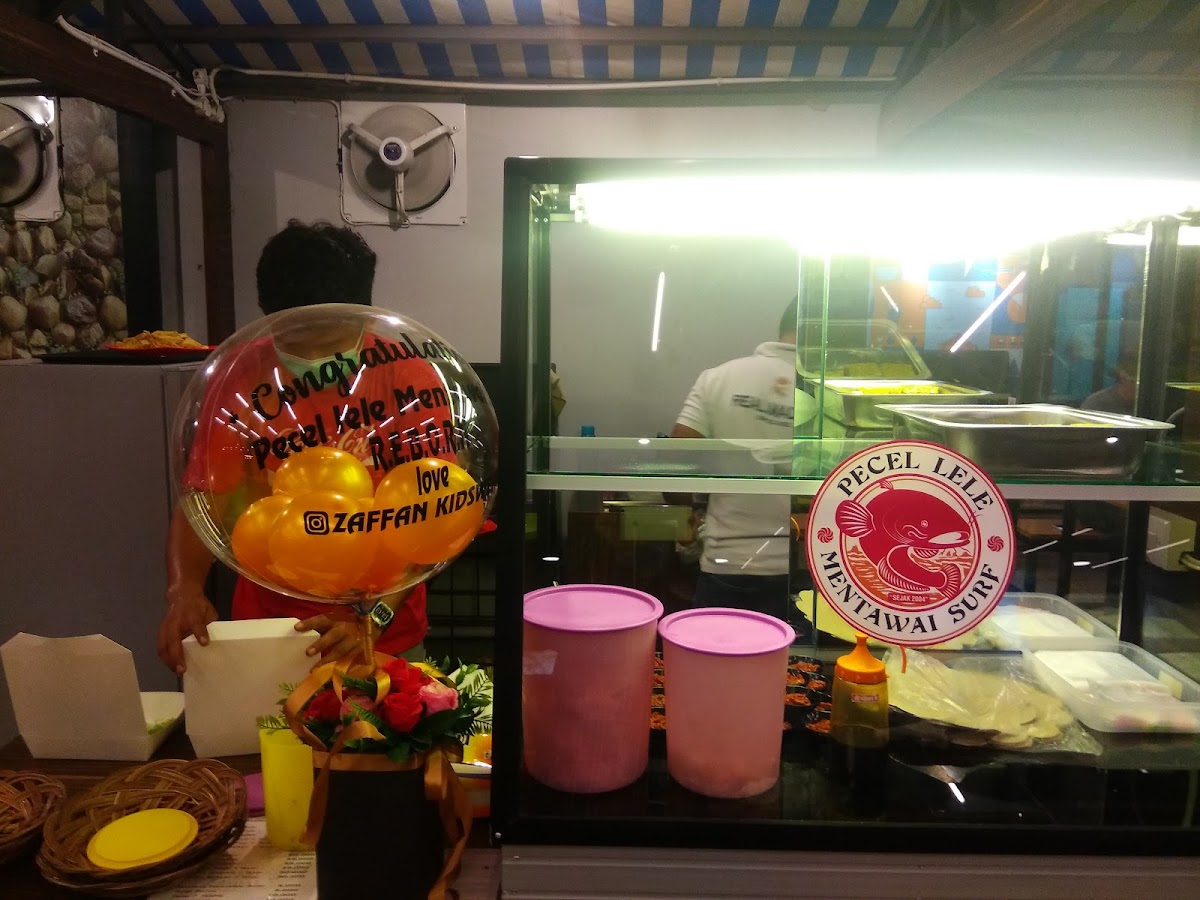 Podium Foodcourt Photo 8