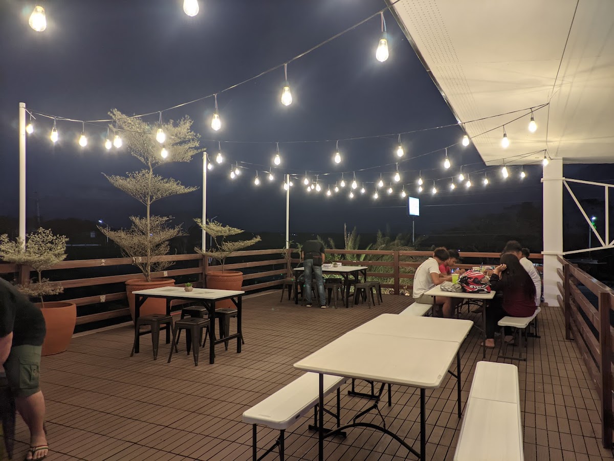 One Bella Food Park Photo 4
