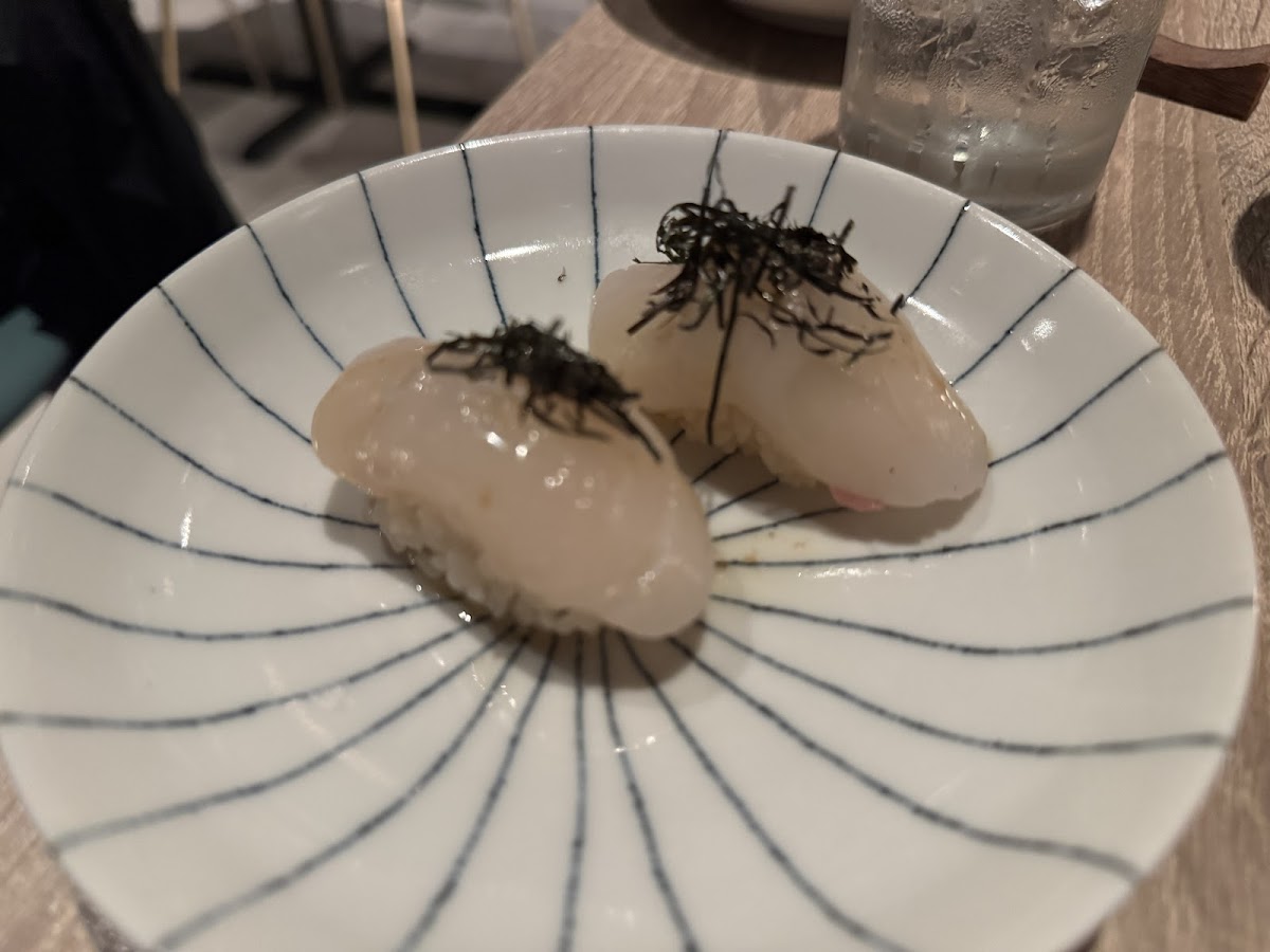 Crave Sushi Bar Photo 7