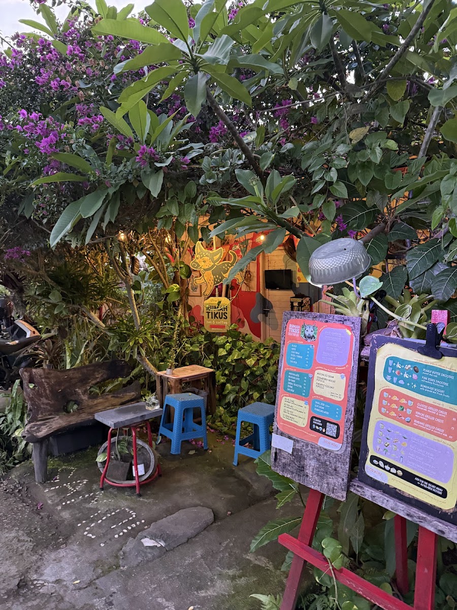 Rumah Tikus Ubud Slow Bar Photo 4