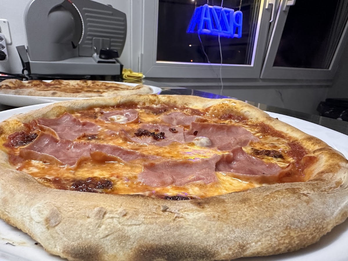 Pizzeria Tricolore Azzurro Photo 9