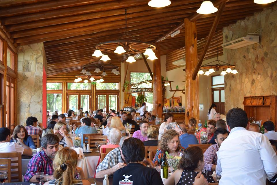 La Rueda Restaurante Parrilla