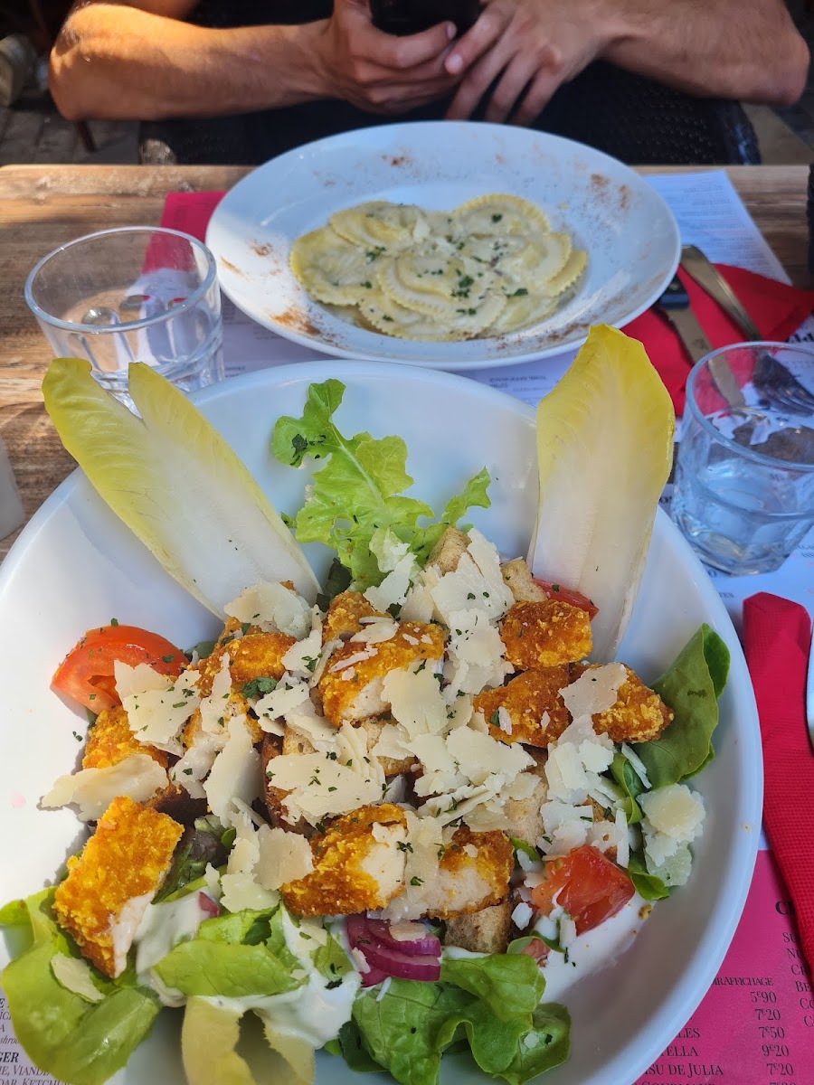 Le Pigalle Photo 10