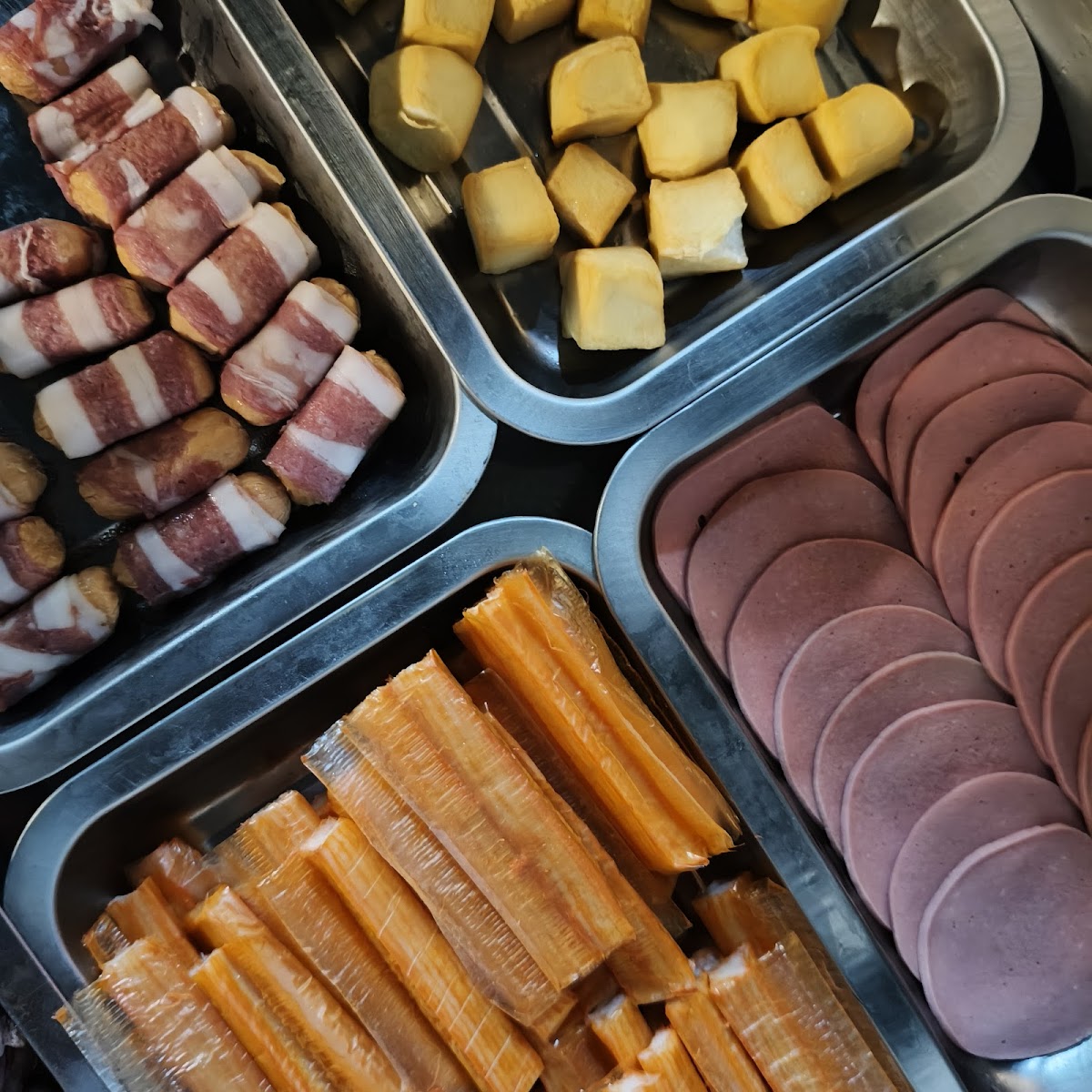 นัดนิยมแซ่บ หมูกระทะบุฟเฟ่ต์ Natniyomzab BBQ Buffet Photo 3