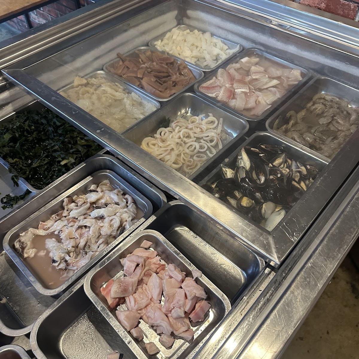 นัดนิยมแซ่บ หมูกระทะบุฟเฟ่ต์ Natniyomzab BBQ Buffet Photo 4