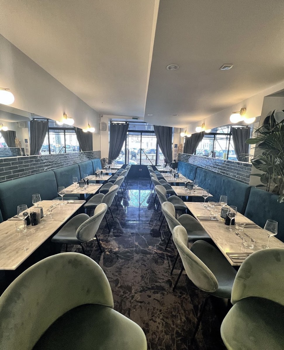 Lully Restaurant