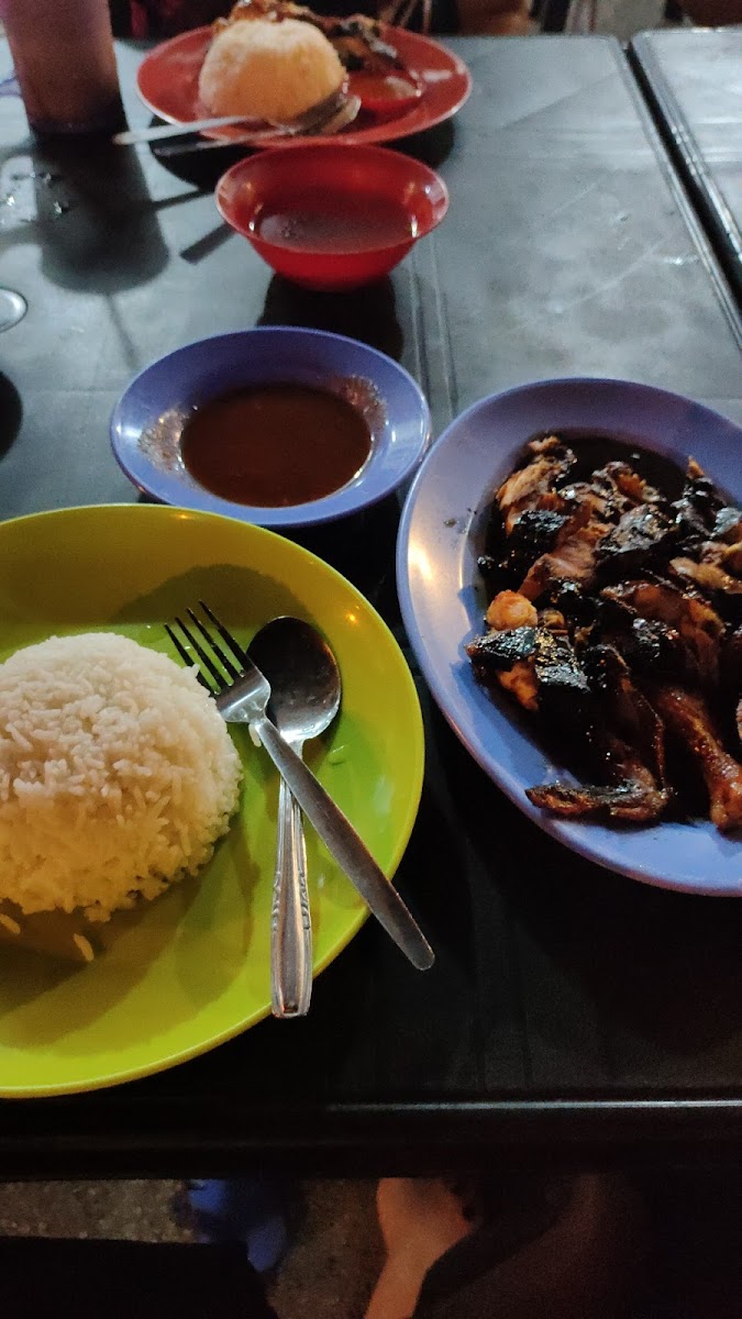 Ayam Panggang Madu Wak • Kafe Photo 7