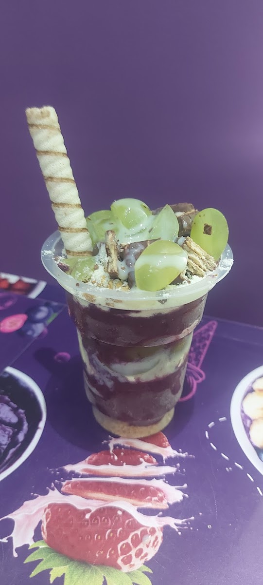 Top Açaí - Sítio Joaninha Photo 2