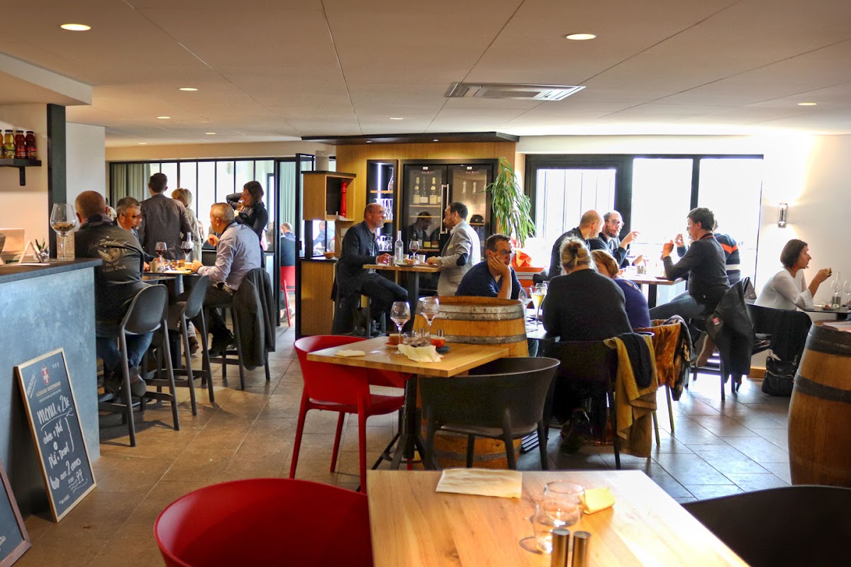 Cave restaurant Le Bateau Ivre Photo 3