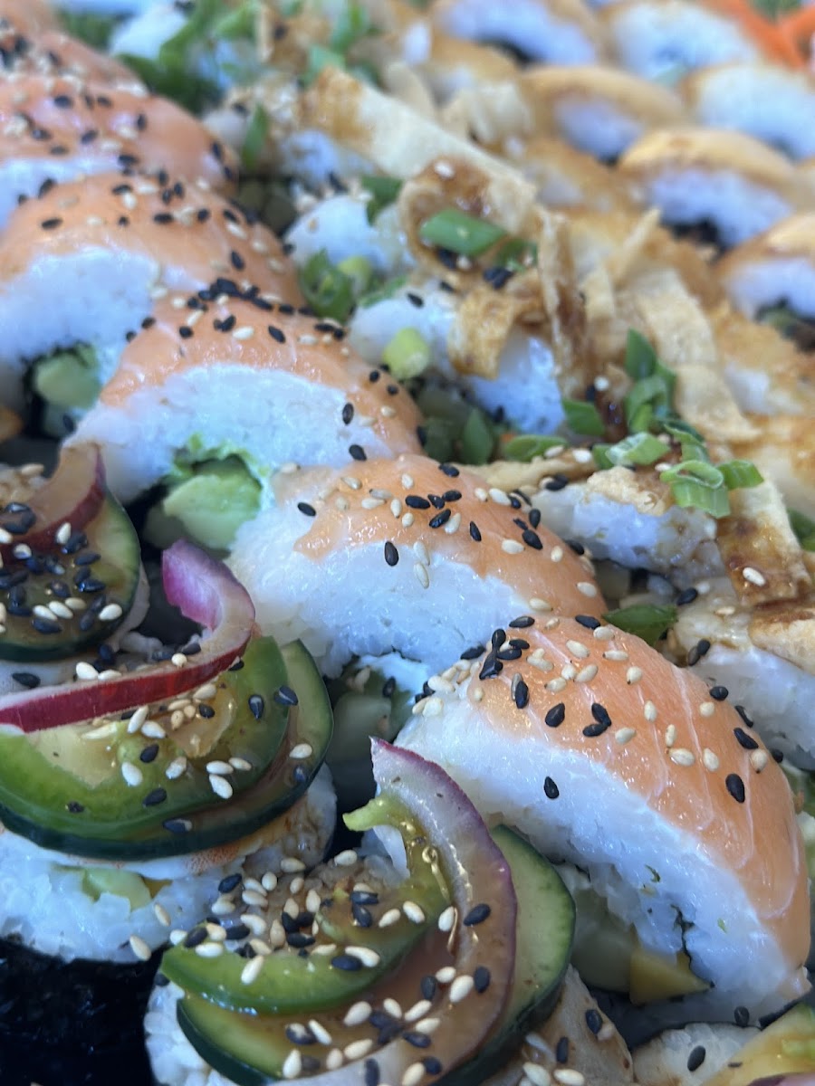 Yorokobi Sushi Phoenix Photo 10