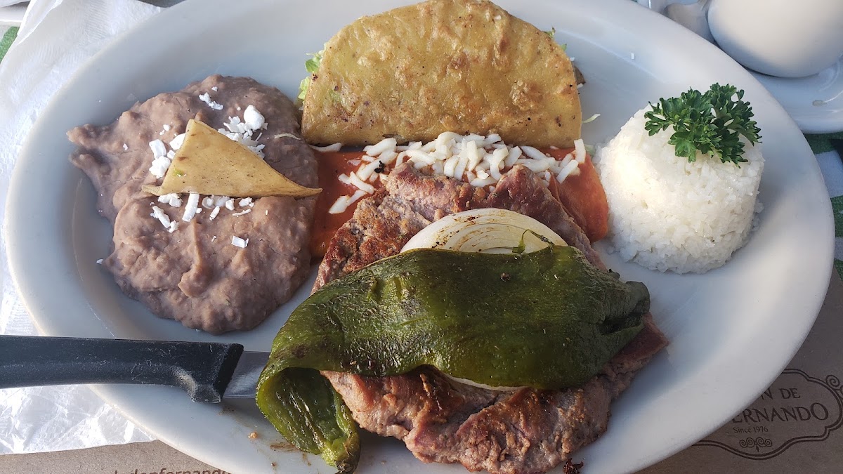 El Mesón de Ensenada Photo 6