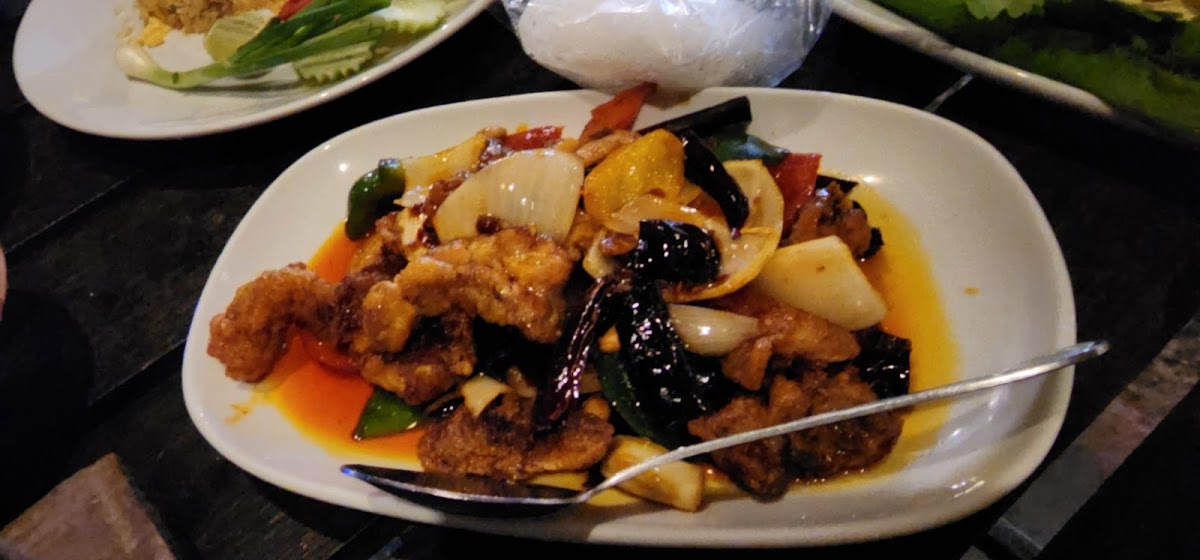 พีระมิด : Pyramid Beer Garden & Restaurant Photo 6